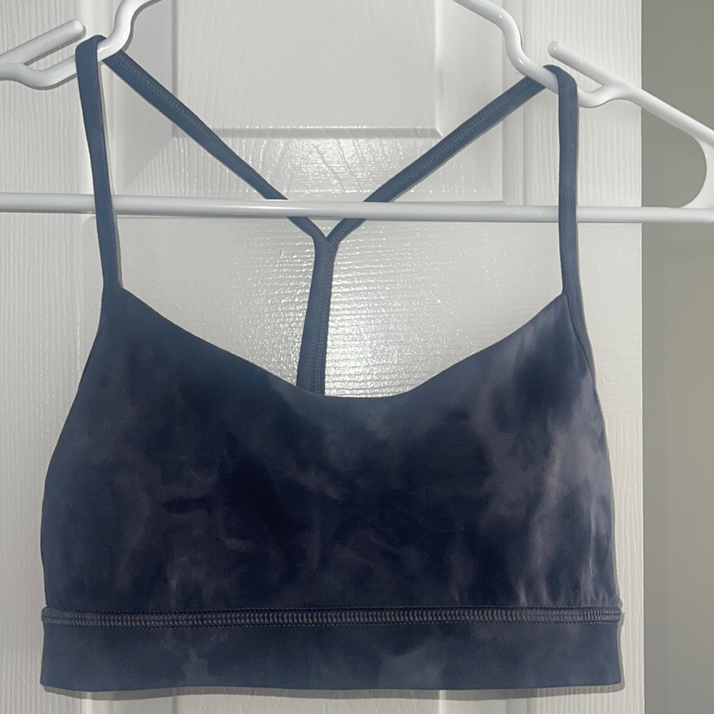 Flow-Y lululemon sports bra